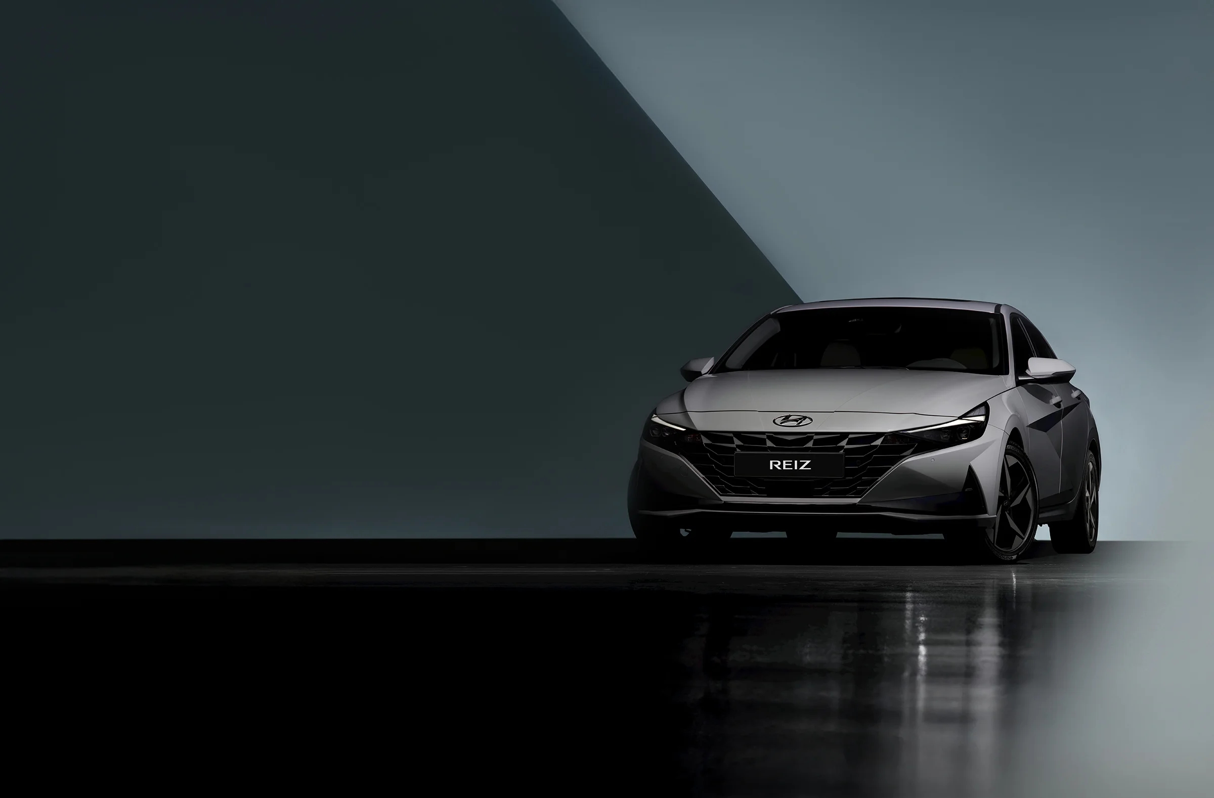 Car rental Lviv — Mercedes CLE in the Carpathians | REIZ