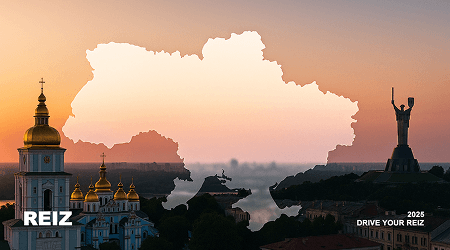 Панорама визначних місць України на заході сонця — маршрут для автоподорожі