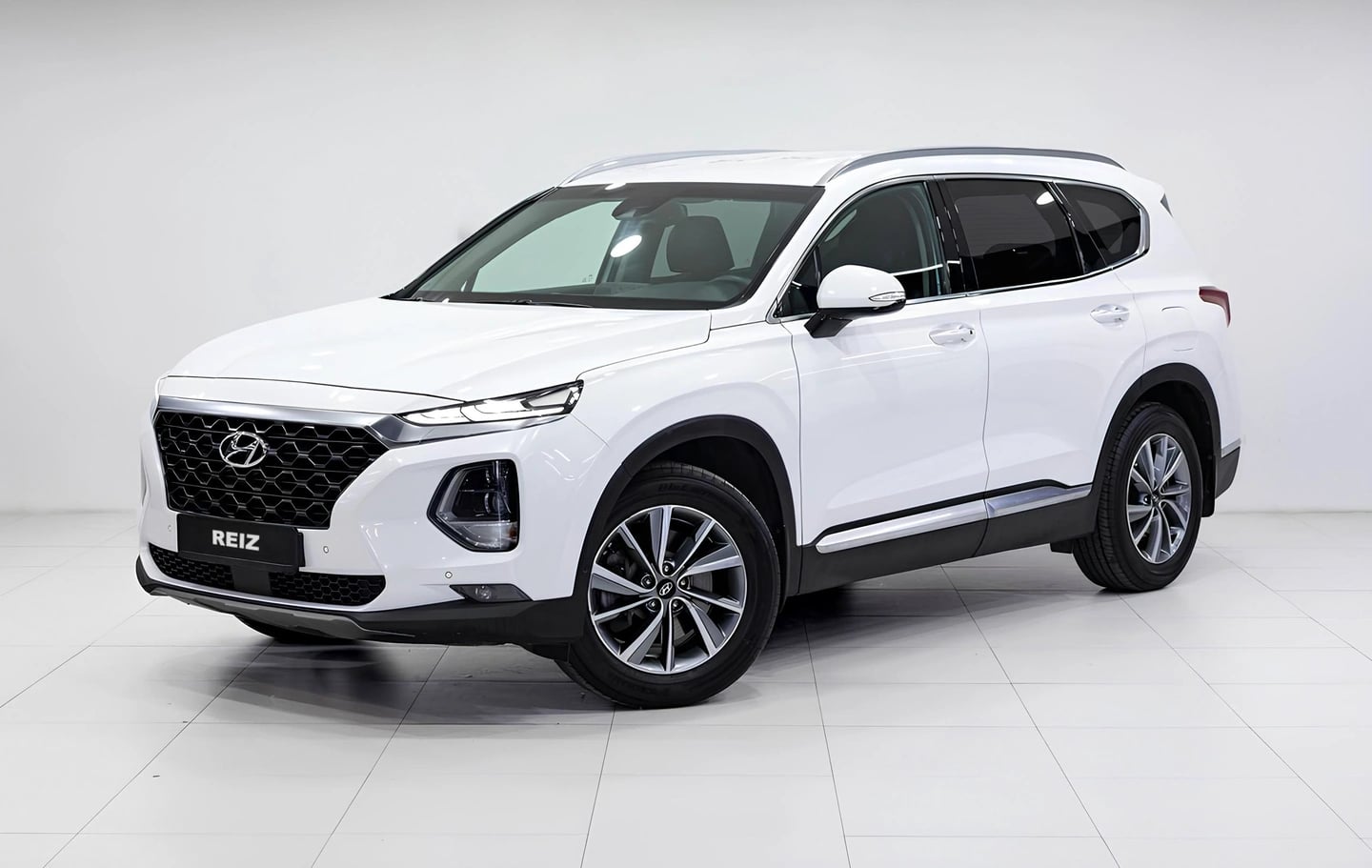Оренда Hyundai Santa-Fe у Львові